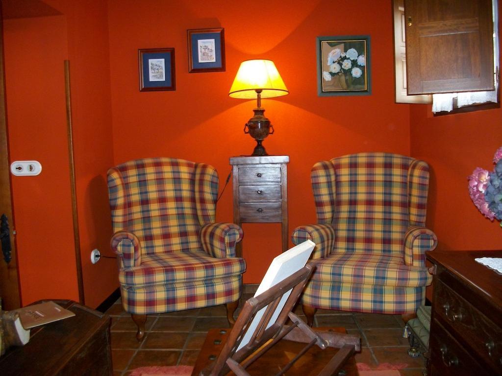 Casa De Aldea Los Glayus Guest House Luarca Cameră foto